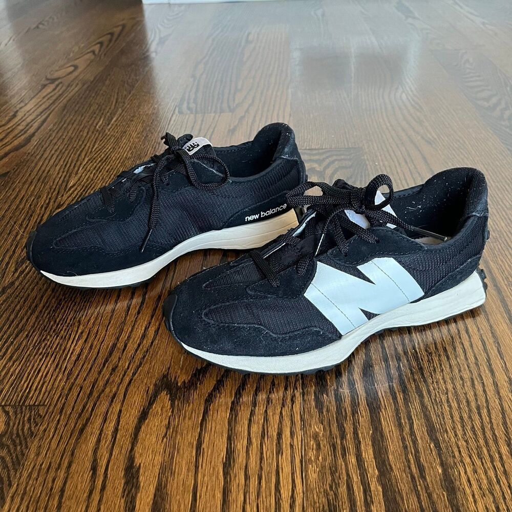 New Balance 327 Casual Sneakers (US 4 EU 36)